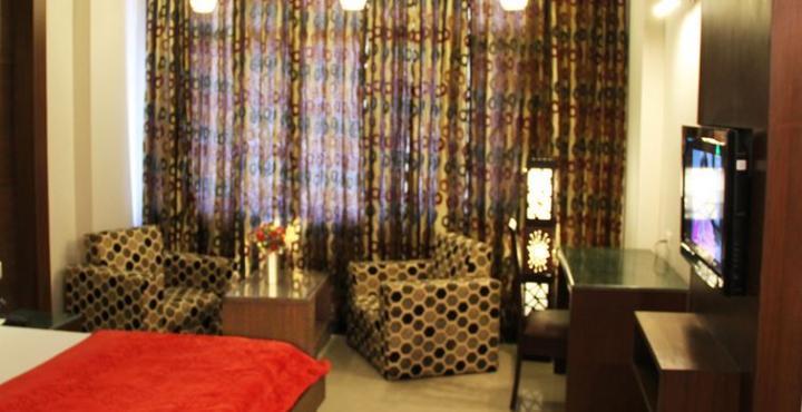 Namaskar Residency Hotel Амритсар Екстериор снимка