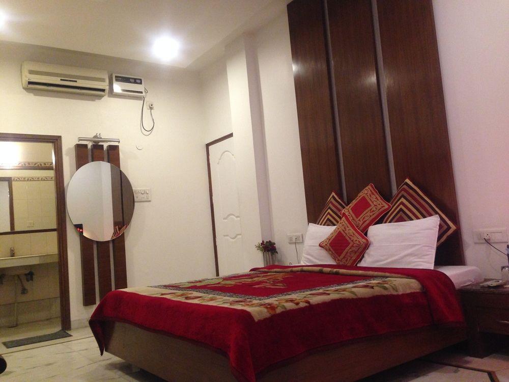 Namaskar Residency Hotel Амритсар Екстериор снимка