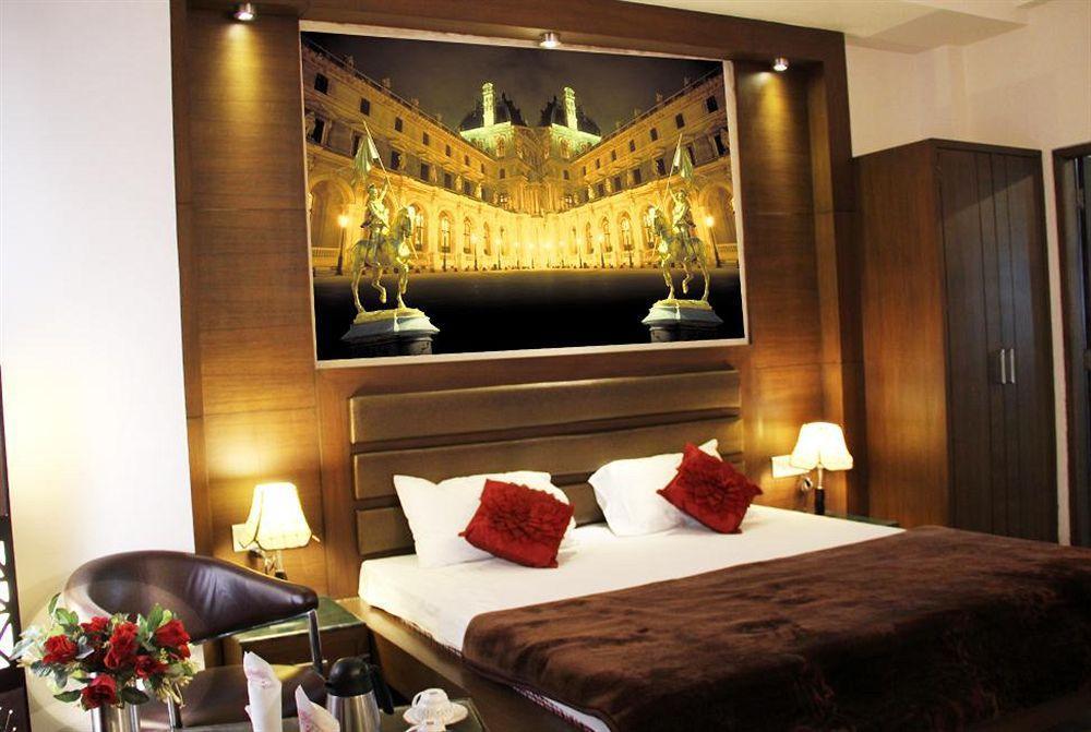 Namaskar Residency Hotel Амритсар Екстериор снимка